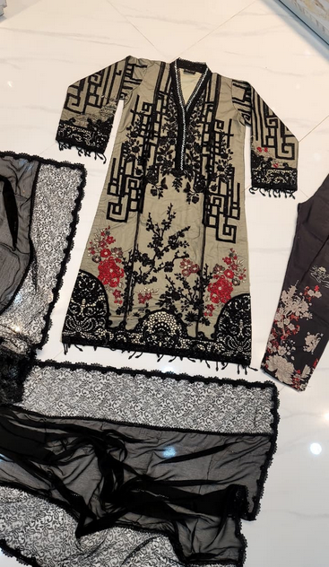AFROOZE Luxury 3-Piece Embroidered Chiffon Suit