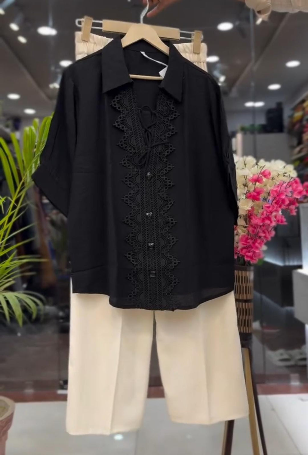 Trendy Top With Pants for Women 🌸