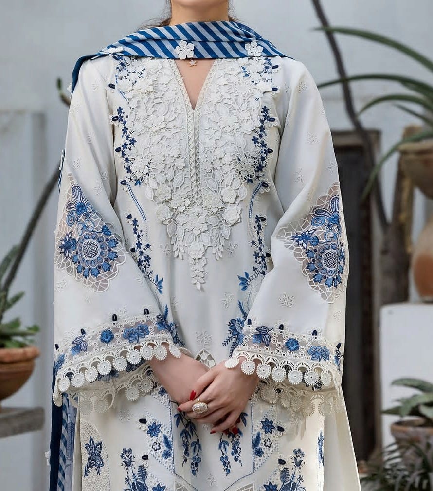 Beautiful Embroidered 3PC Suit For Eid ✨