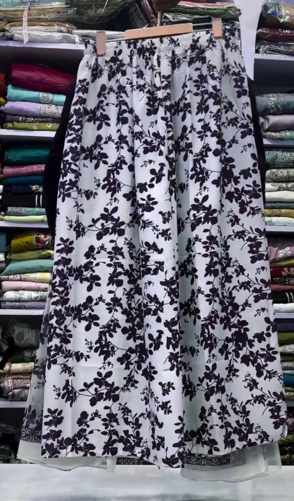 Elegant Embroidered 3PC Suit