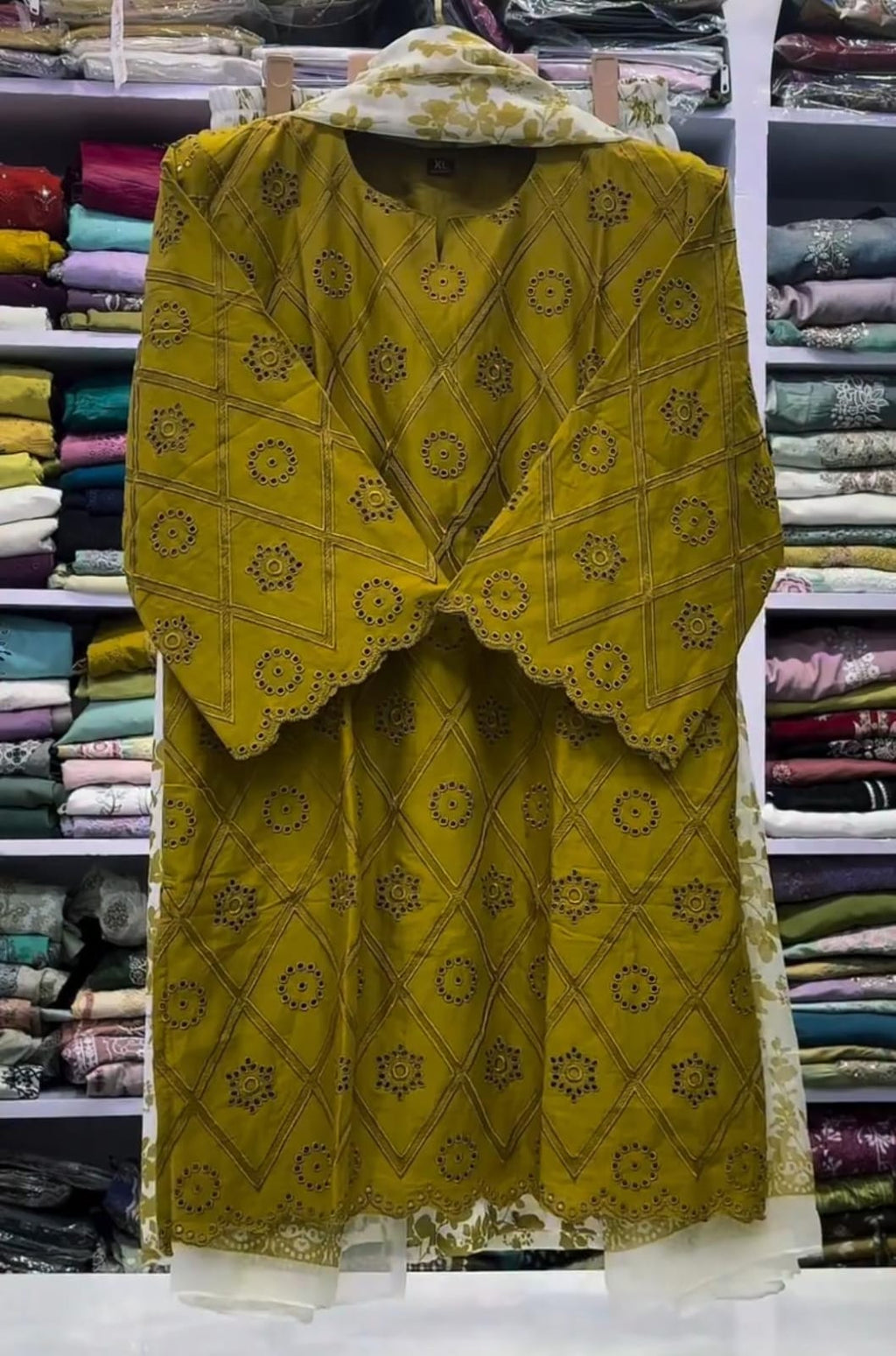 Elegant Embroidered 3PC Suit
