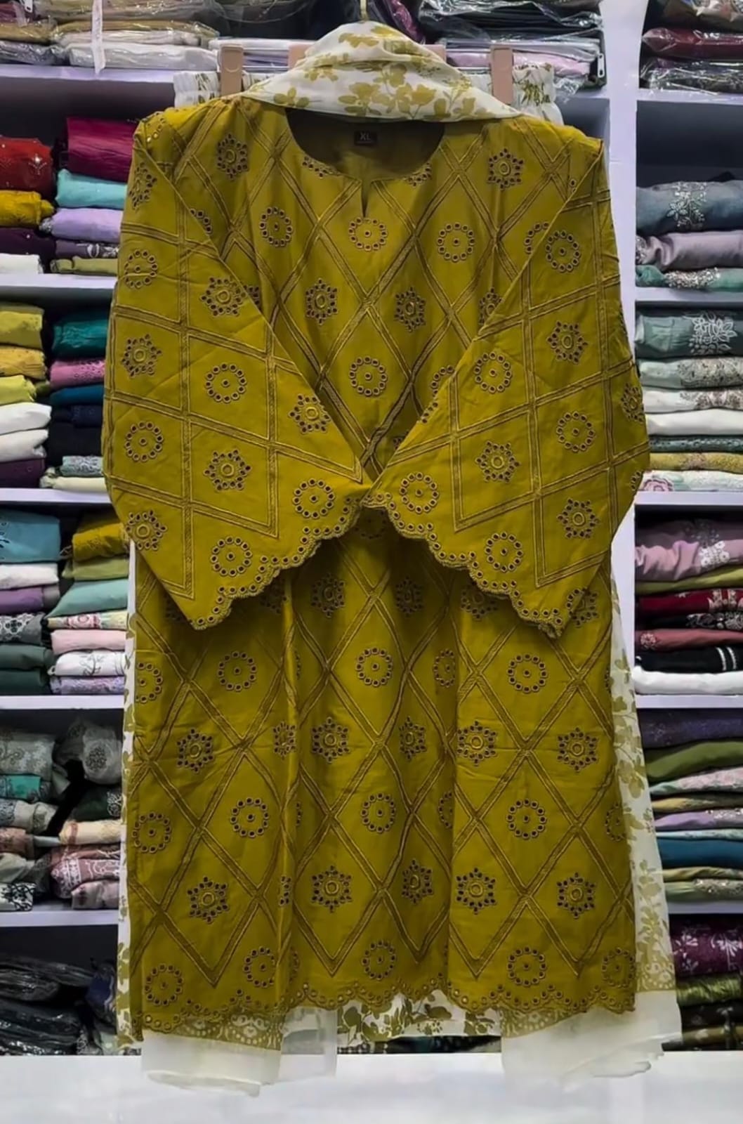 Elegant Embroidered 3PC Suit