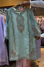 Beautiful Embroidered 3 Piece Suit for Women 🌸