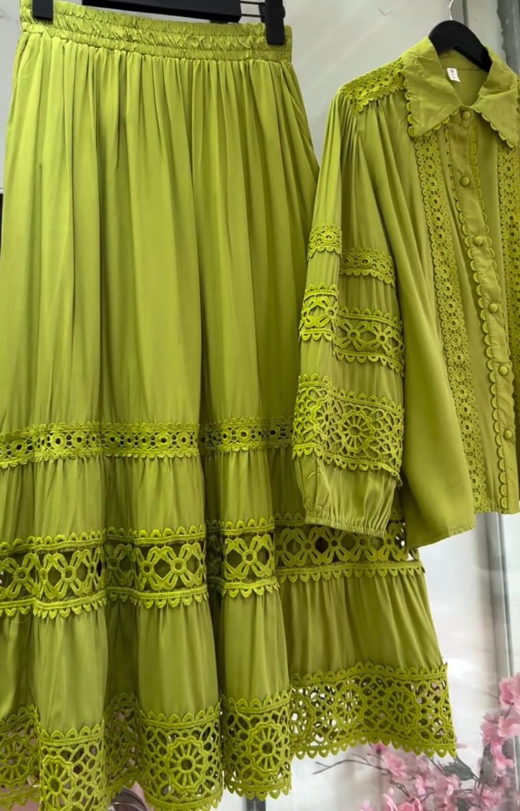 Trendy Shirt &amp; Skirt Set with Lace Work