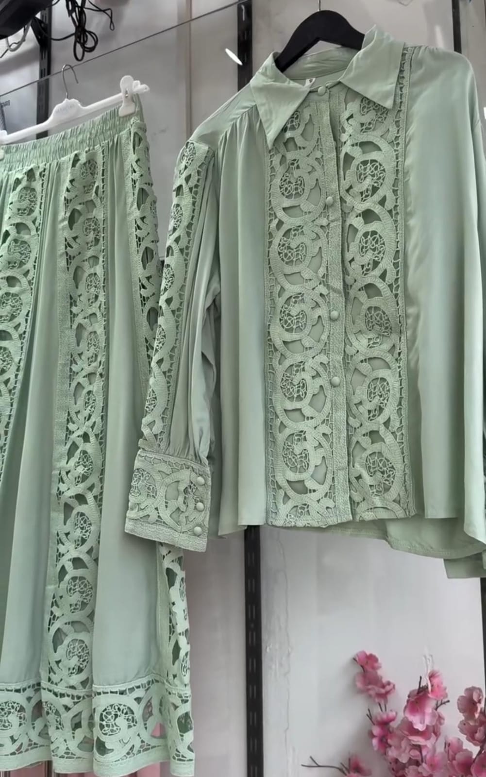 Trendy Shirt &amp; Skirt Set with Lace Work